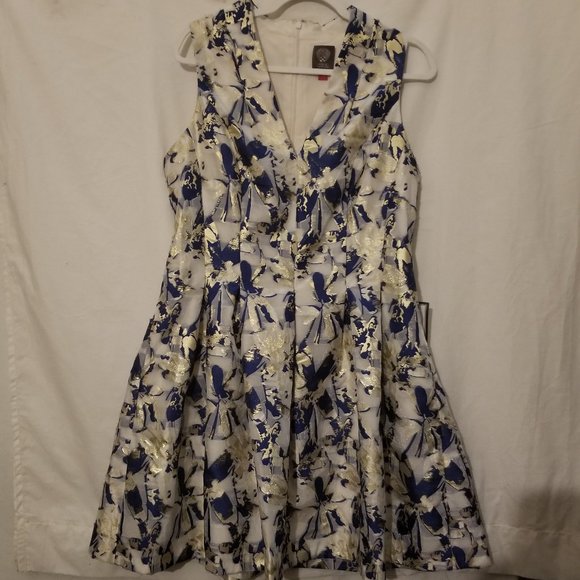 Vince Camuto Dresses & Skirts - Vince Camuto Blue/Silver Sleeveless Dress 15 NWOT
